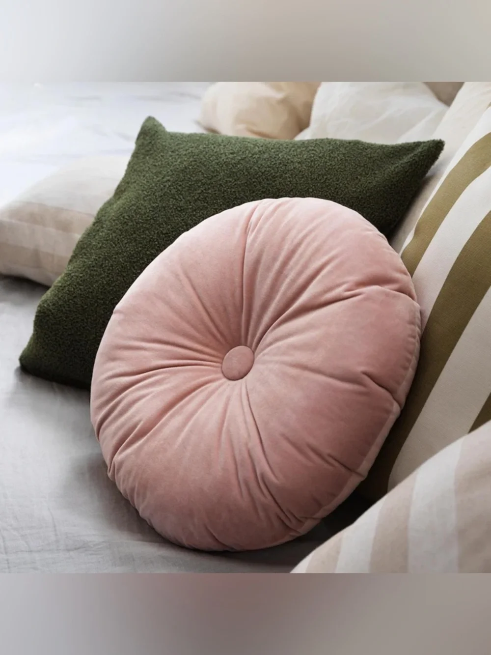 2/ KRANSBORRE Light Pink Velvet Round Plush Accent Throw Pillow Cushion 16